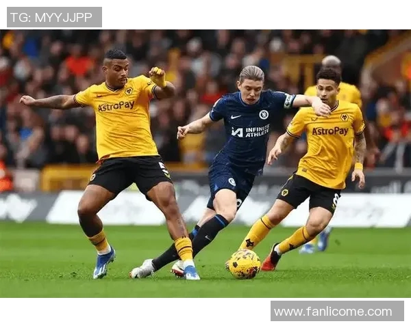 伯恩茅斯与狼队激战在即谁能在英超赛场上笑到最后